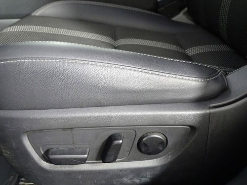 Used 2024 MAZDA CX-50 AWD 2.5 S w/ Preferred Package image 19