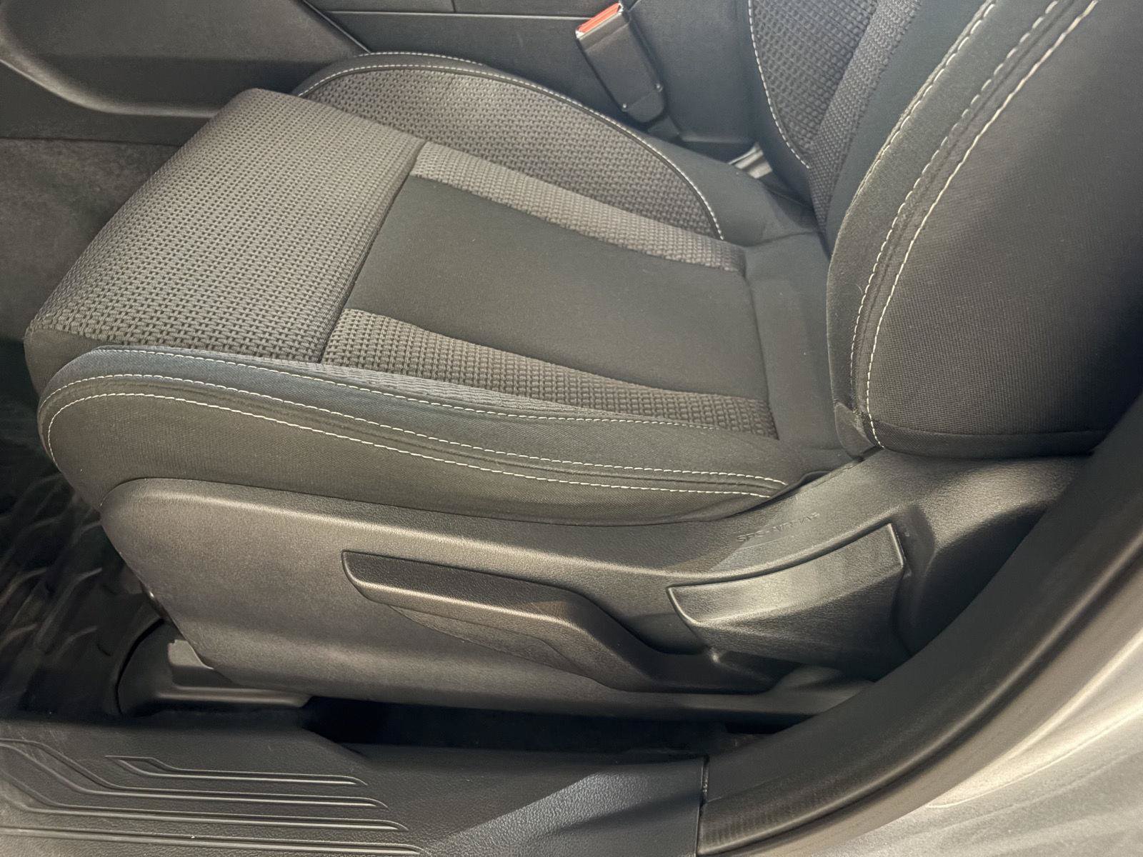 Used 2021 Subaru Outback AWD/4WD image 13