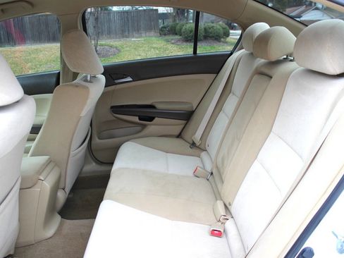 Used 2008 Honda Accord LX-P image 10