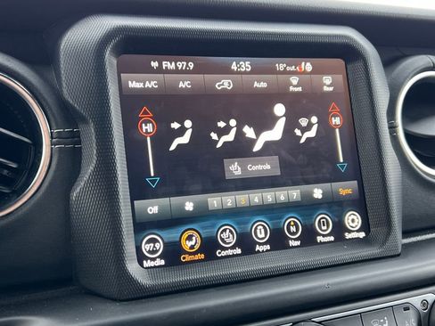 Used 2021 Jeep Wrangler Unlimited Sahara w/ Cold Weather Group image 27