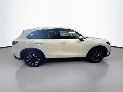 New 2026 Honda HR-V EX-L image 17