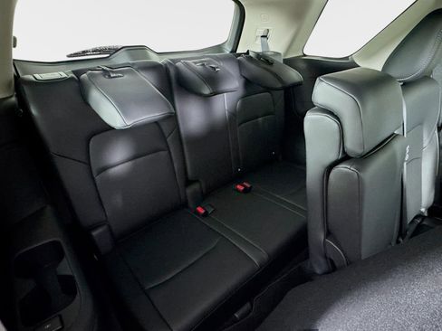 New 2026 Nissan Pathfinder SL image 26