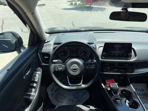 Used 2024 Nissan Rogue SV AWD/4WD image 41