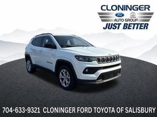 Used 2024 Jeep Compass Latitude AWD/4WD video 1