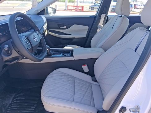 New 2026 Nissan Sentra SL w/ Floor Mat Package FWD image 24