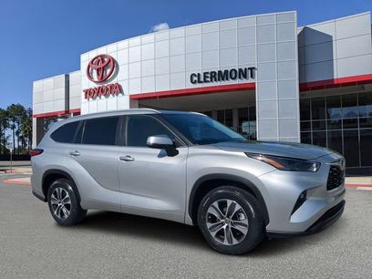 Used 2023 Toyota Highlander XLE