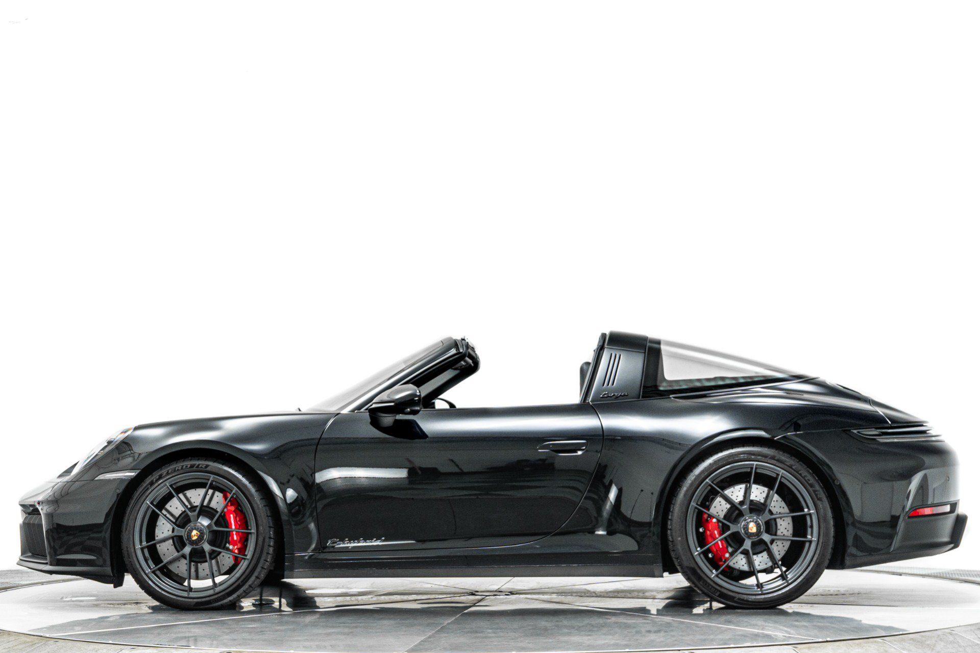 Used 2026 Porsche 911 Targa 4 GTS AWD/4WD image 6