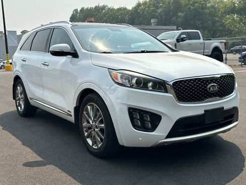 Used 2016 Kia Sorento SX AWD/4WD image 2