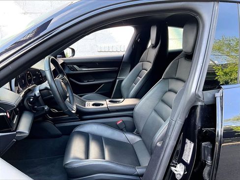 Certified 2025 Porsche Taycan 4S AWD/4WD image 5