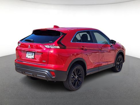 New 2025 Mitsubishi Eclipse Cross LE image 3