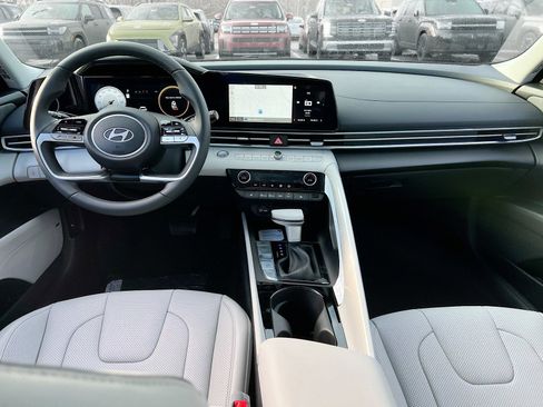 New 2026 Hyundai Elantra Limited w/ Cargo Package FWD image 19