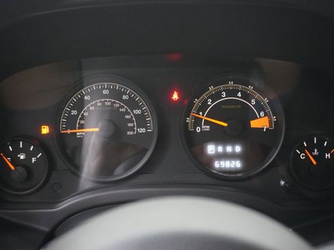 Used 2016 Jeep Patriot Sport image 15