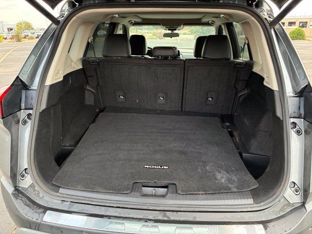 Certified 2023 Nissan Rogue SV w/ SV Premium B Package FWD image 15