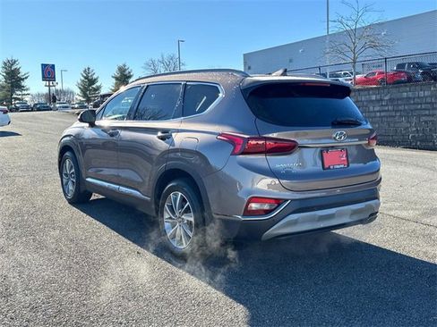 Used 2020 Hyundai Santa Fe Limited image 7