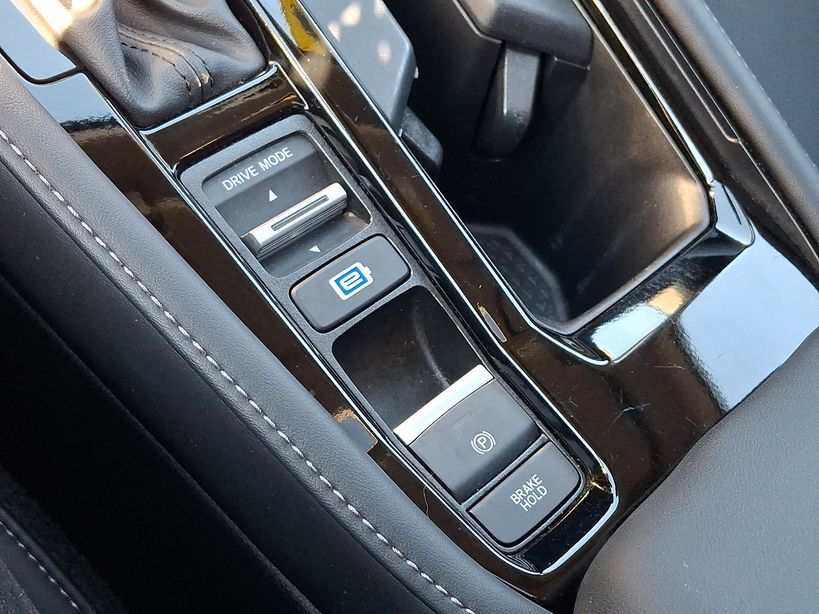 Used 2024 Honda Accord Touring image 25