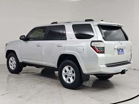 Used 2019 Toyota 4Runner SR5 Premium AWD/4WD image 4