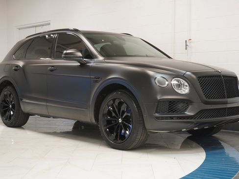 Used 2019 Bentley Bentayga image 5