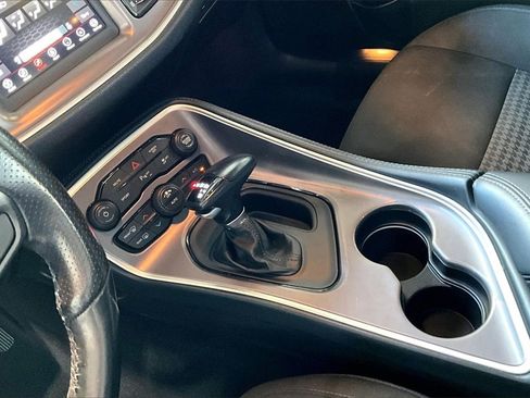 Used 2022 Dodge Challenger GT image 11