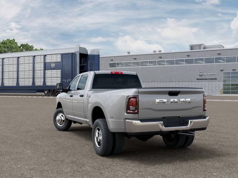 New 2026 RAM 3500 Tradesman w/ Chrome Appearance Group A AWD/4WD image 3