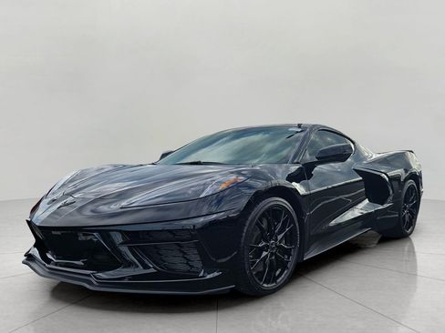 Used 2023 Chevrolet Corvette Stingray Preferred Cpe w/ Z51 Performance Package RWD image 4