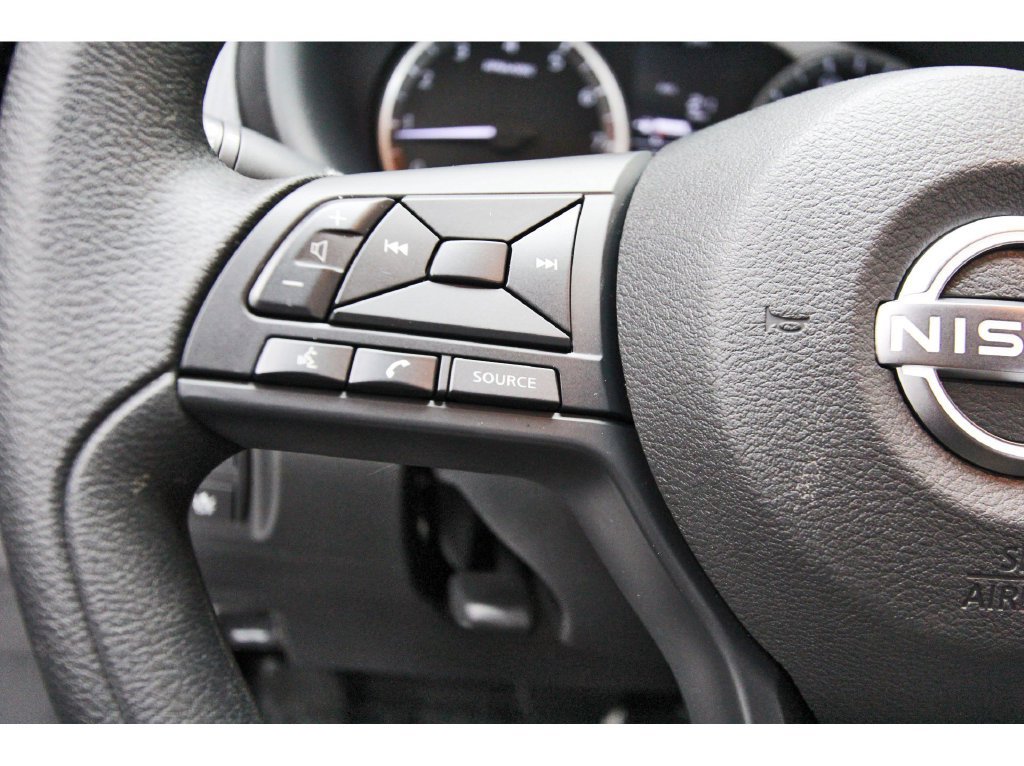 Certified 2025 Nissan Kicks Play S FWD image 17
