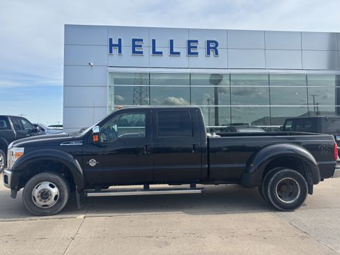 Used 2015 Ford F350 Lariat w/ Lariat Ultimate Package AWD/4WD image 3