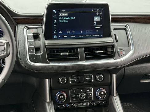 Certified 2023 Chevrolet Suburban Premier image 16