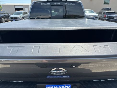Used 2019 Nissan Titan SL w/ Off-Road Package AWD/4WD image 26