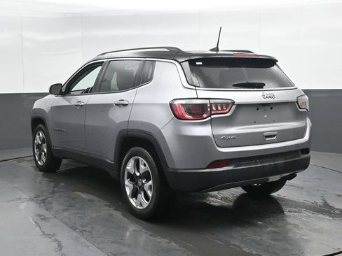 Used 2018 Jeep Compass Limited AWD/4WD image 9