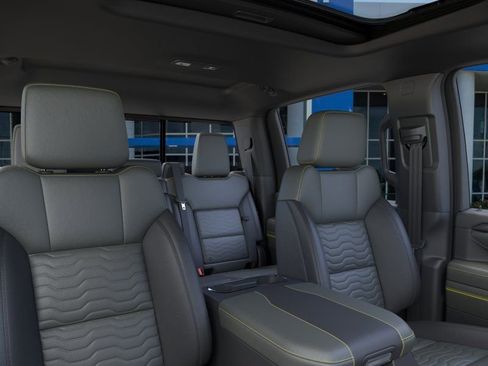 New 2026 Chevrolet Silverado 2500 ZR2 AWD/4WD image 24