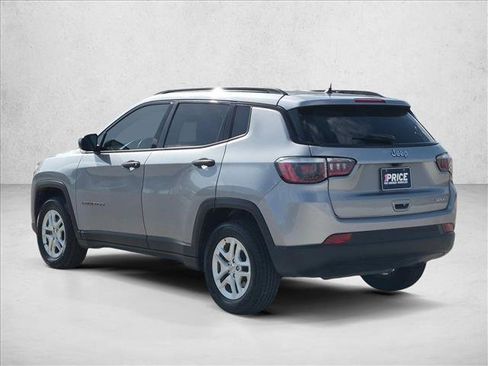 Used 2018 Jeep Compass Sport FWD image 8
