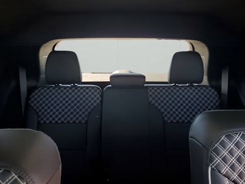 New 2026 GMC Acadia Denali w/ Super Cruise Package FWD image 26