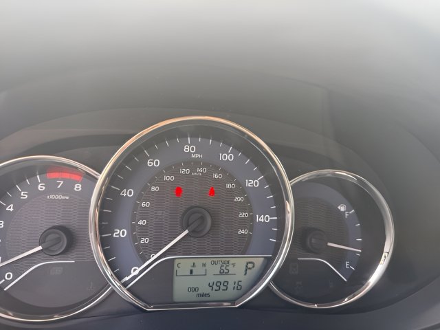 Used 2015 Toyota Corolla LE w/ Body Protection Package #2 FWD image 11