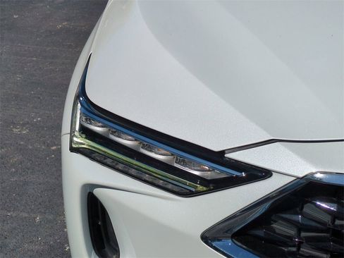 Certified 2022 Acura MDX FWD w/ Technology Package image 10