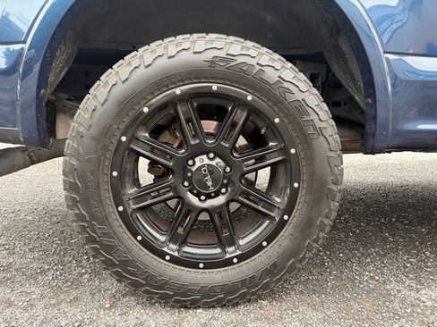 Used 2016 Ford F150 Lariat w/ Equipment Group 502A Luxury AWD/4WD image 11