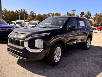 New 2026 Mitsubishi Outlander ES