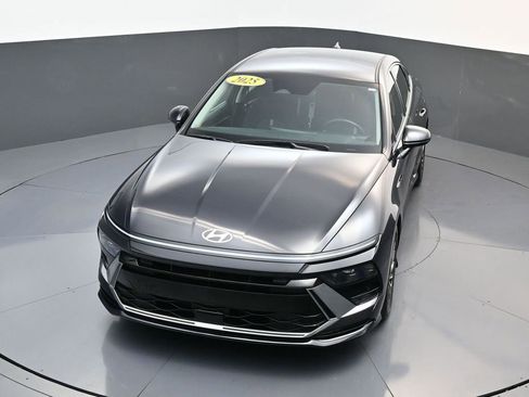 Certified 2025 Hyundai Sonata SEL image 19