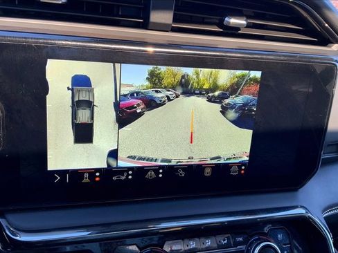 Used 2024 GMC Sierra 2500 AT4X image 21