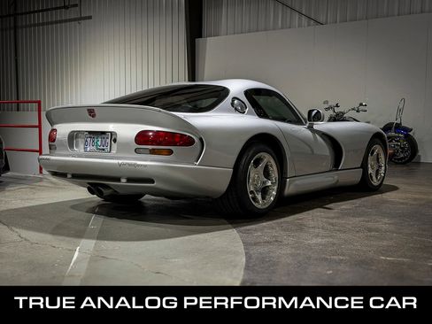 Used 1998 Dodge Viper GTS RWD image 6