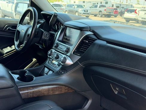 Used 2015 Chevrolet Suburban LT AWD/4WD image 22