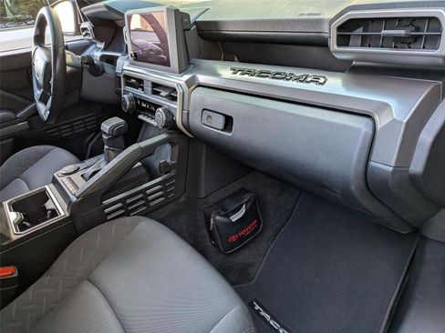 Used 2024 Toyota Tacoma SR5 image 30