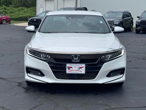 Used 2019 Honda Accord Sport image 14