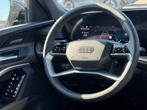 New 2025 Audi Q5 Premium Plus image 9