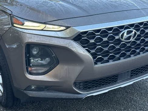 Used 2019 Hyundai Santa Fe SEL FWD image 10