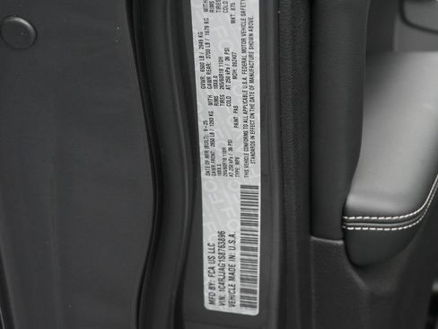 New 2025 Jeep Grand Cherokee L Laredo w/ Luxury Tech Group I image 19