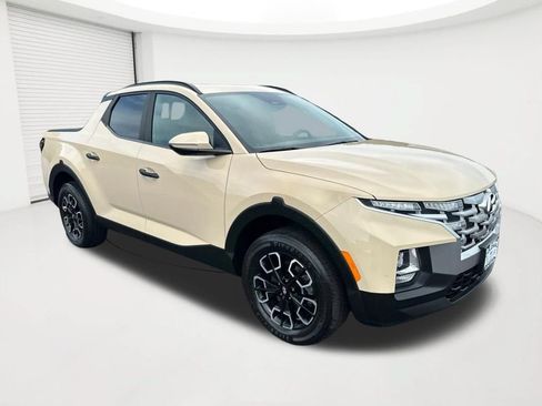Used 2022 Hyundai Santa Cruz SEL w/ Activity Package AWD/4WD image 3