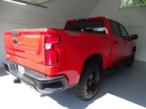 Used 2022 Chevrolet Silverado 1500 LT Trail Boss w/ LT Trail Boss Premium Package AWD/4WD image 25