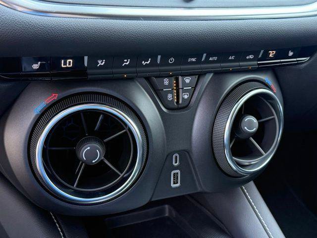 New 2026 Chevrolet Blazer LT w/ Convenience Package FWD image 12