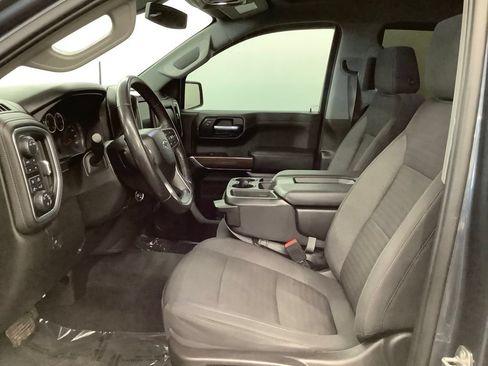 Used 2021 Chevrolet Silverado 1500 RST AWD/4WD image 14