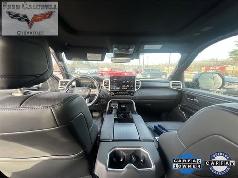 Used 2024 Toyota Sequoia image 20